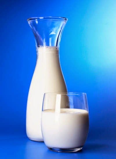 4 Tips Memilih Susu Peninggi Badan untuk Anak